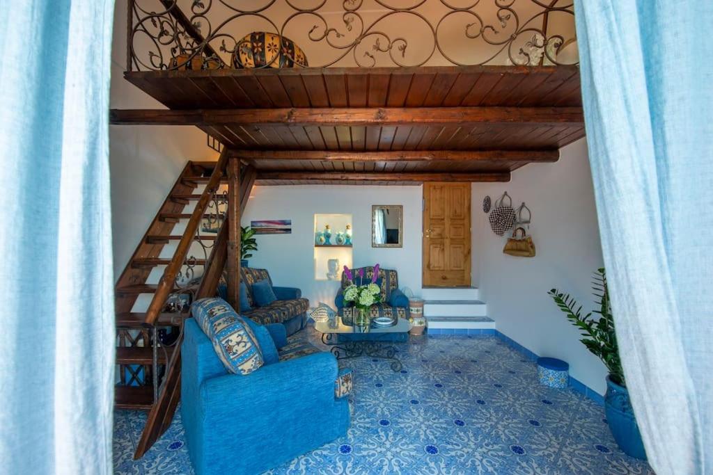 Appartement Domus Ursula à Praiano Extérieur photo