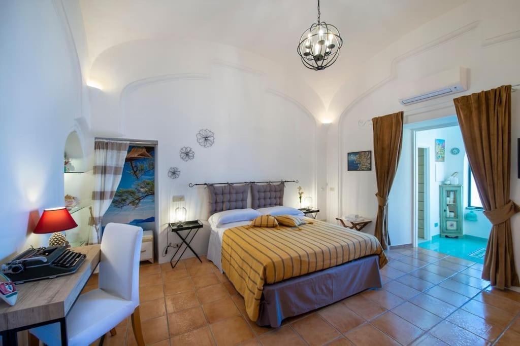 Appartement Domus Ursula à Praiano Extérieur photo
