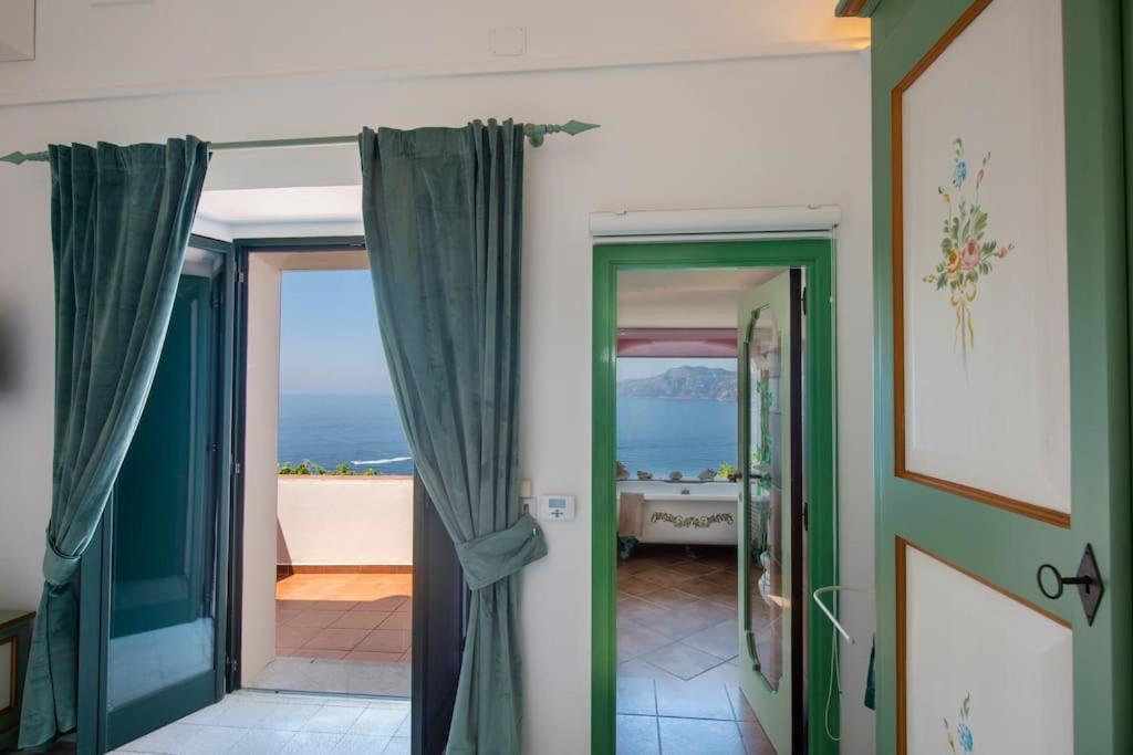 Appartement Domus Ursula à Praiano Extérieur photo