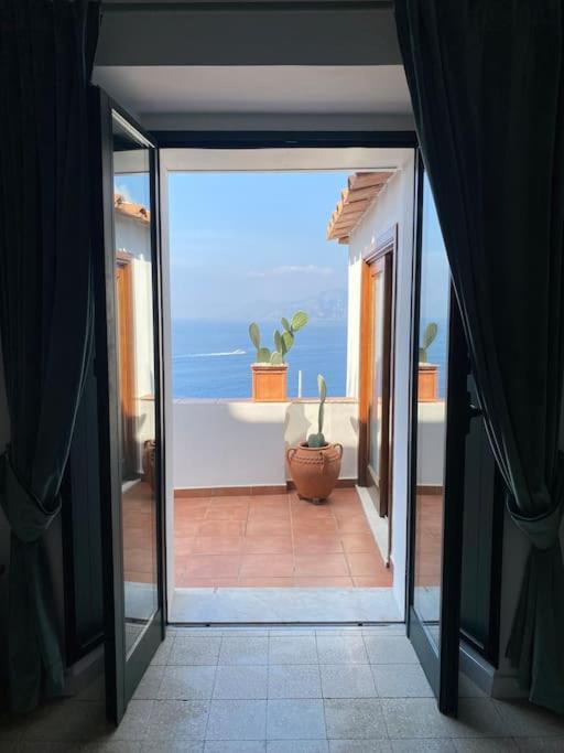 Appartement Domus Ursula à Praiano Extérieur photo