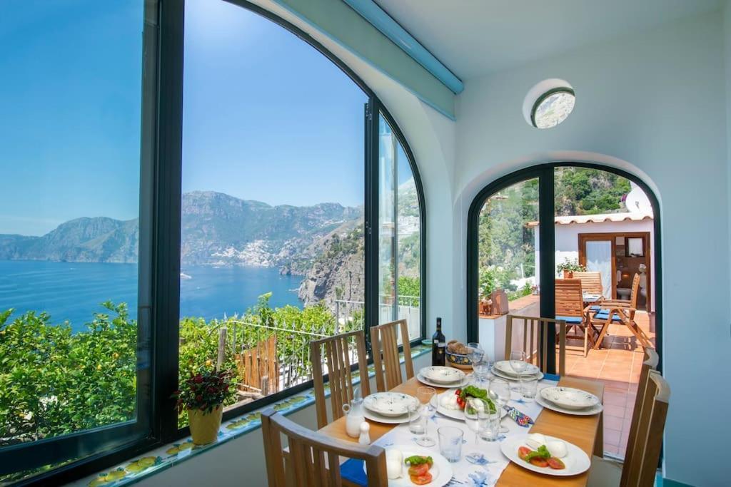 Appartement Domus Ursula à Praiano Extérieur photo